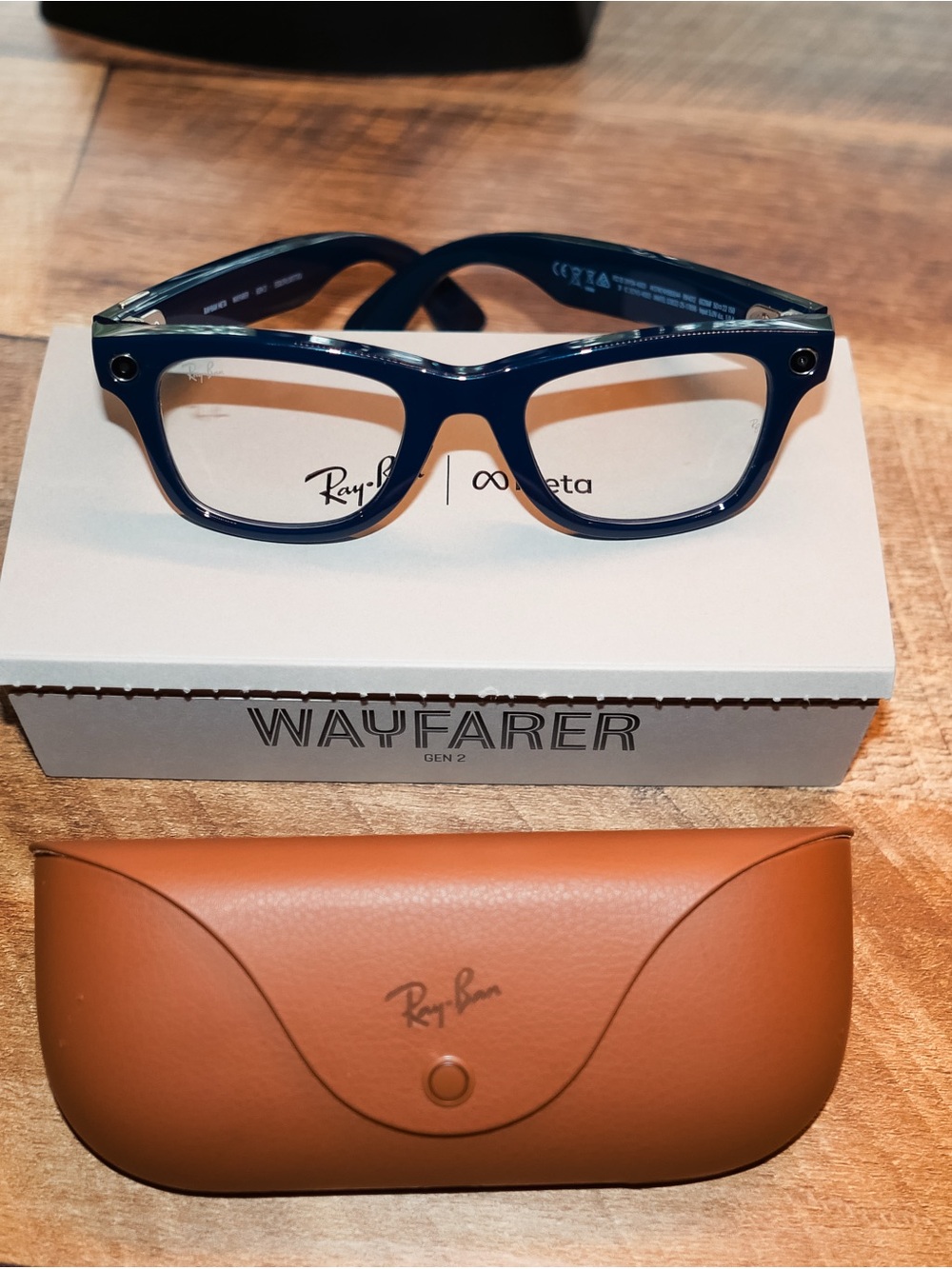 Ray-Ban Men’s Wayfarer Optical Glasses in Navy Blue with Brown Case
